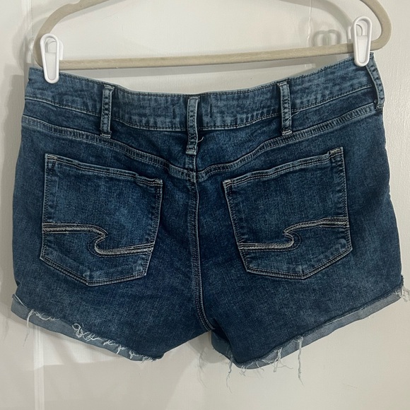 Silver Jeans Dark Blue Denim Shorts - Picture 5 of 7